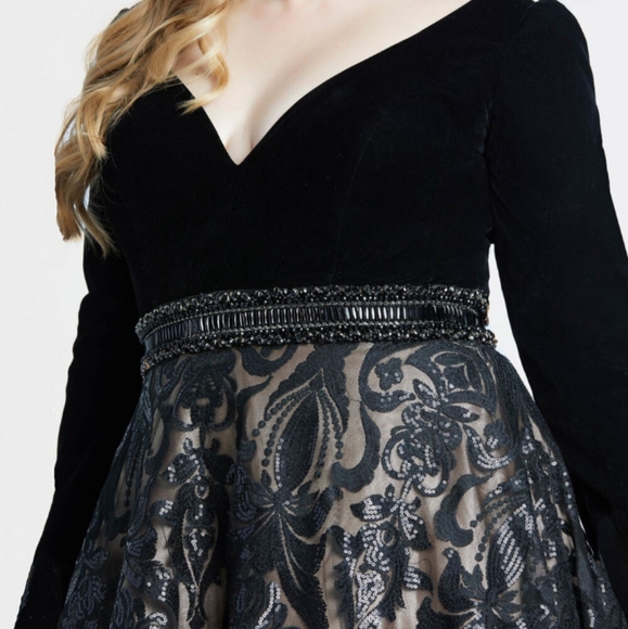 MacDuggal Fabulouss 67614F Long Formal Gown..Ball, Mother of the Bride - Picture 3 of 6